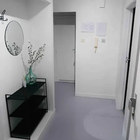 شقة Ground Floor Apartment/wi-fi+free Parking