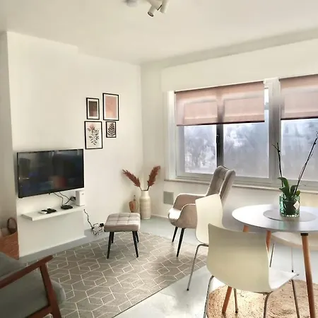 Apartamento Ground Floor Apartment/wi-fi+free Parking
